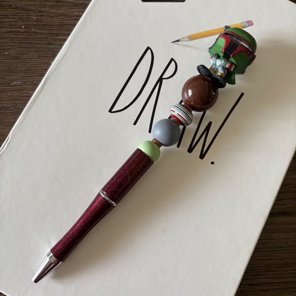 Disney Doorables: Star Wars: Boba Fett handmade beaded pen - Picture 2 of 3